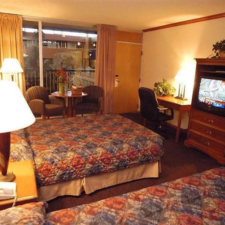 Boulder Outlook Hotel & Suites Quarto foto